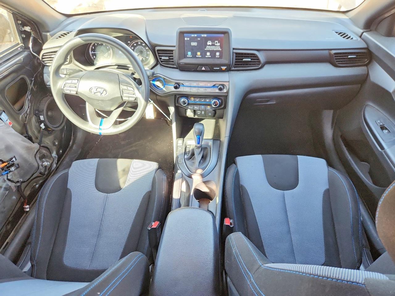 2020 Hyundai Veloster Base