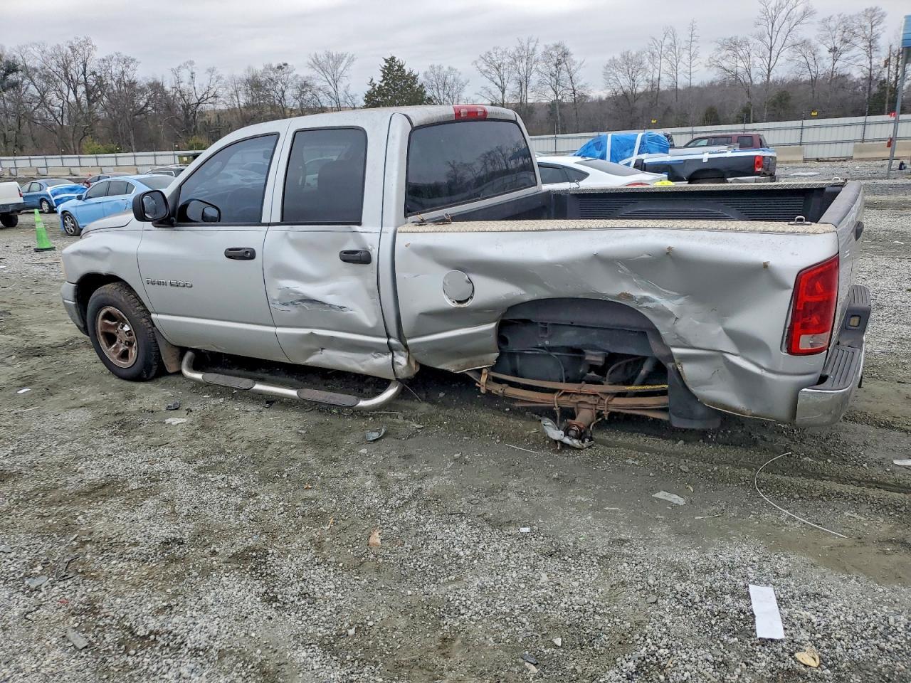 2004 Dodge RAM 1500 ST