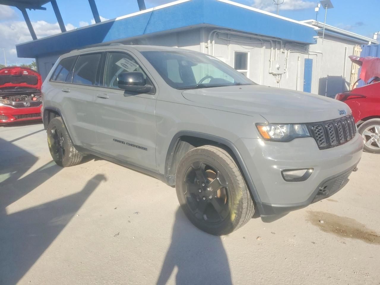 2020 Jeep Grand Cherokee Laredo