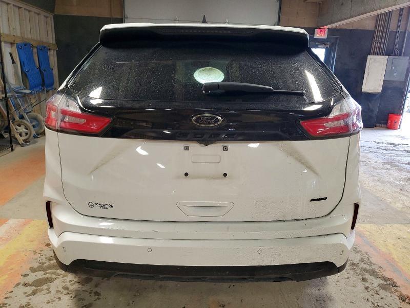 2024 Ford Edge se