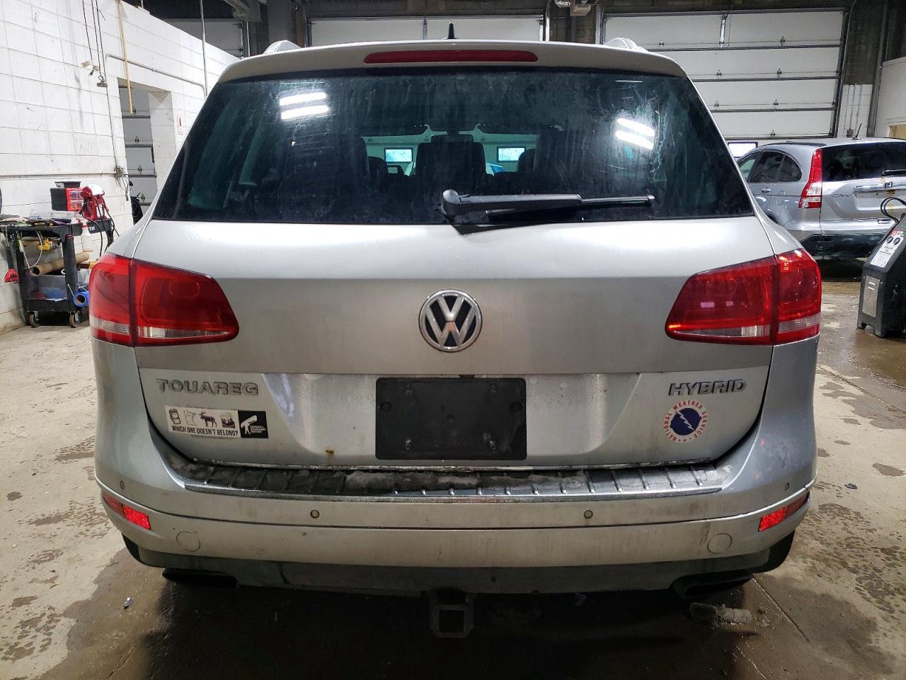 2012 Volkswagen Touareg Hybrid