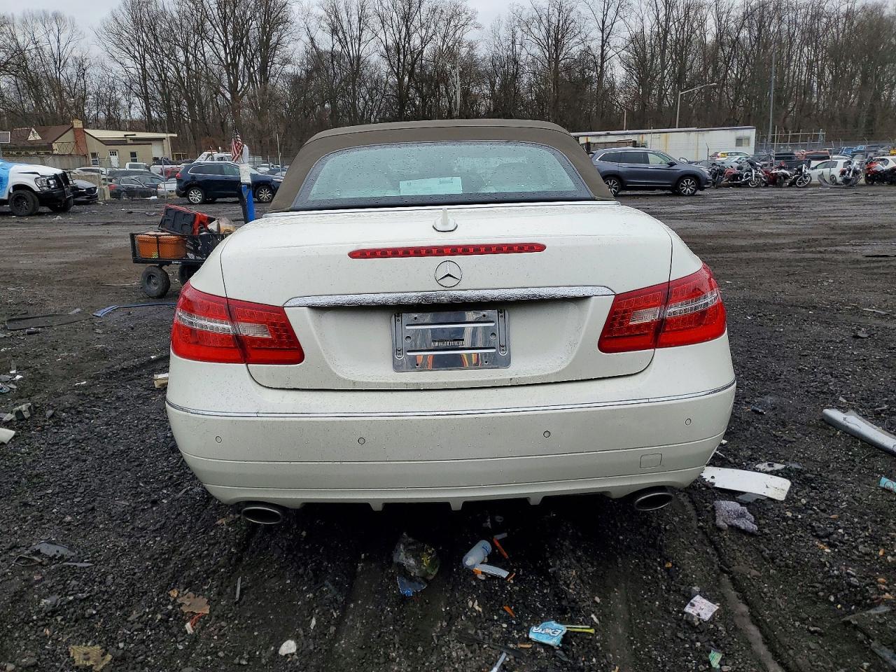 2011 Mercedes-Benz E 350