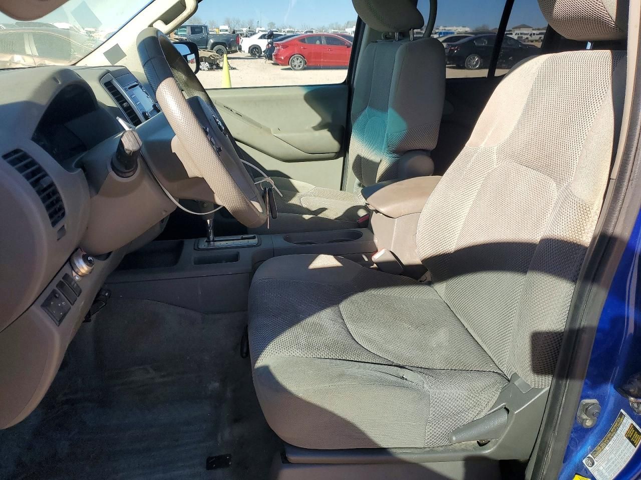 2014 Nissan Frontier s