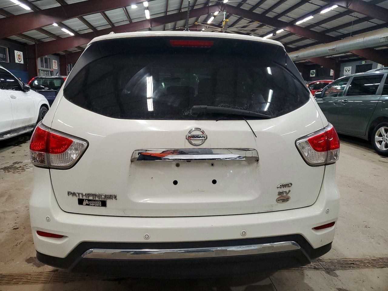 2016 Nissan Pathfinder s