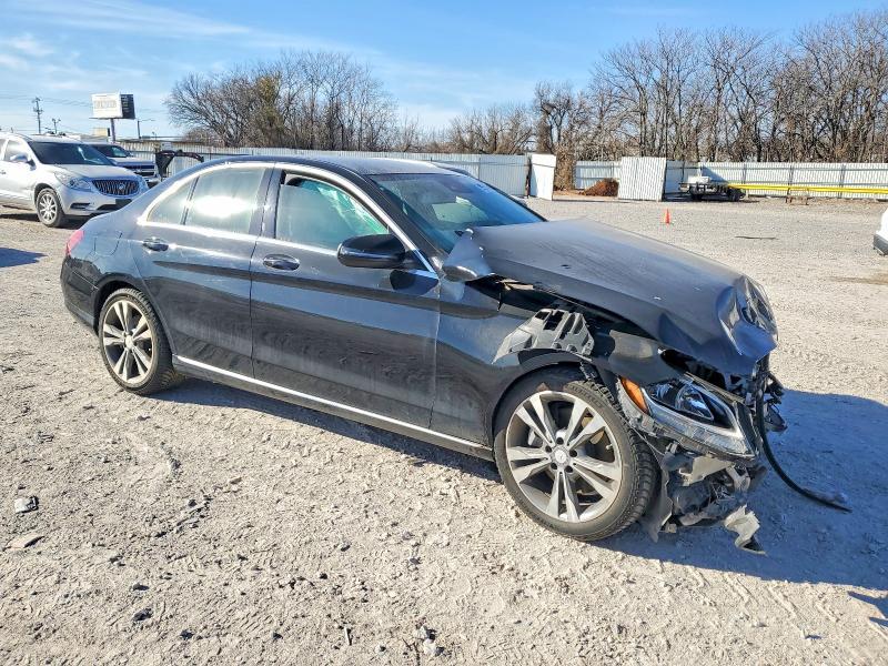 2016 Mercedes-Benz C300
