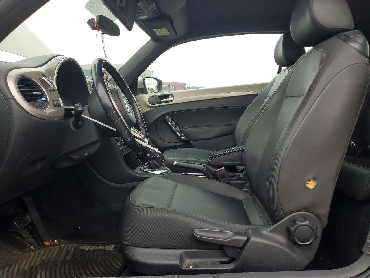 2014 Volkswagen Beetle