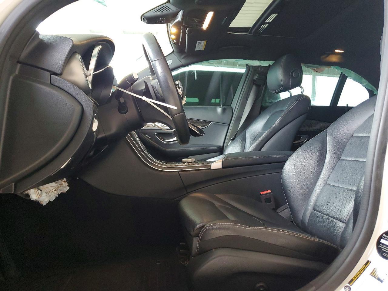 2019 Mercedes-Benz C300