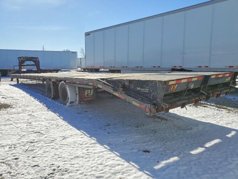 2023 Pj Trailer 2023 PJ 3F492 Equipment Trailer
