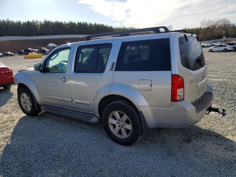 2011 Nissan Pathfinder s
