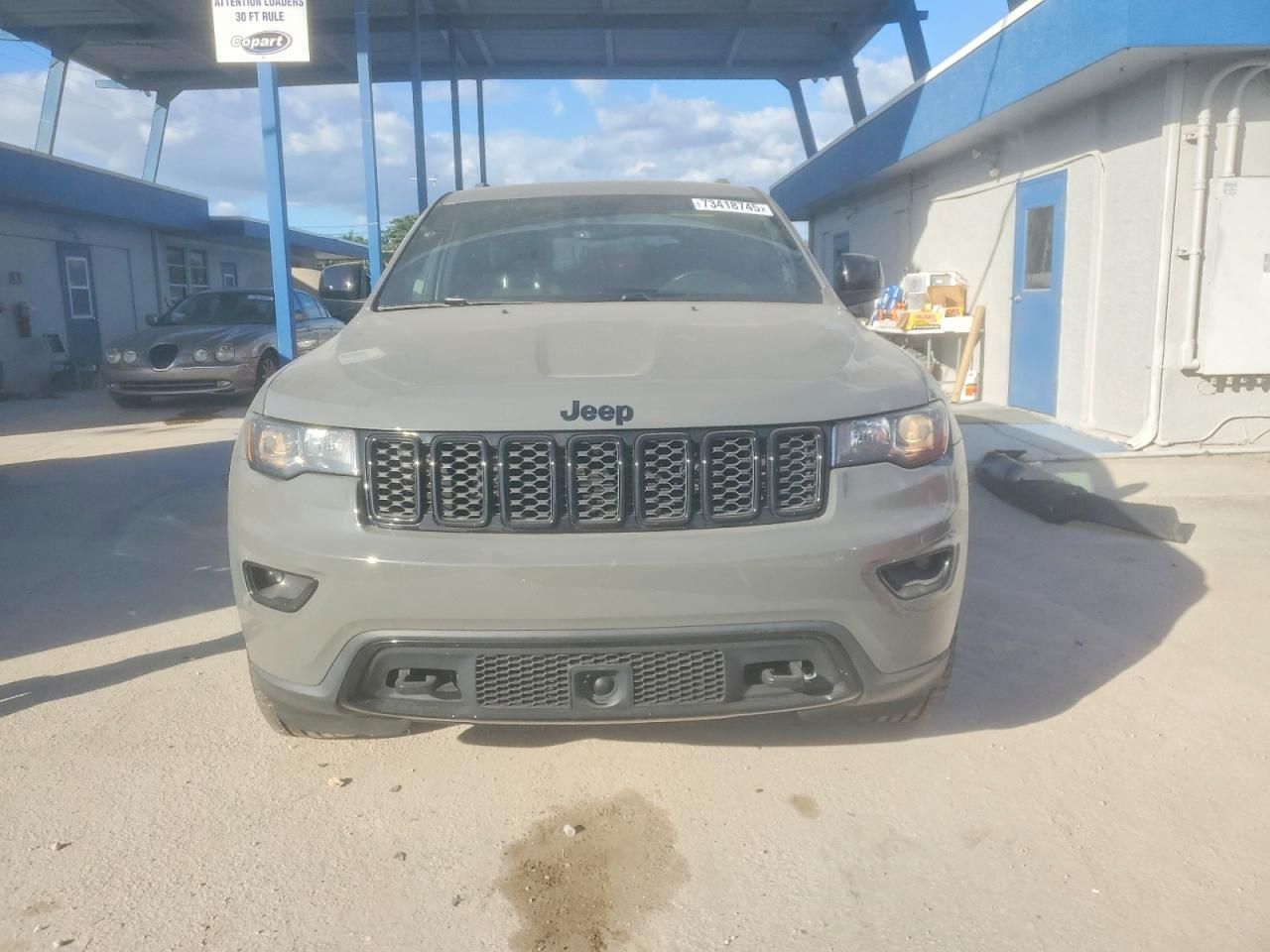 2020 Jeep Grand Cherokee Laredo