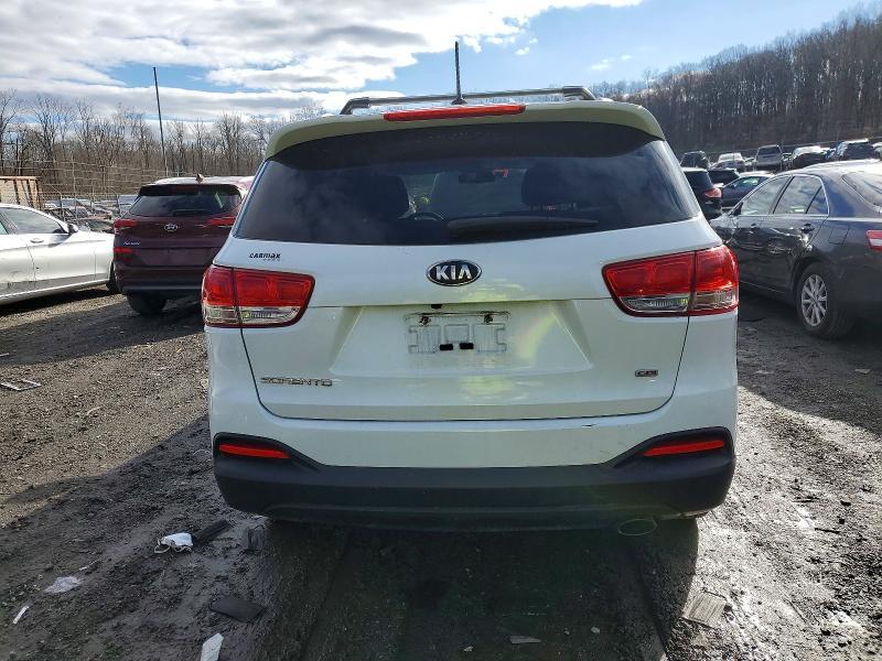 2016 KIA Sorento lx