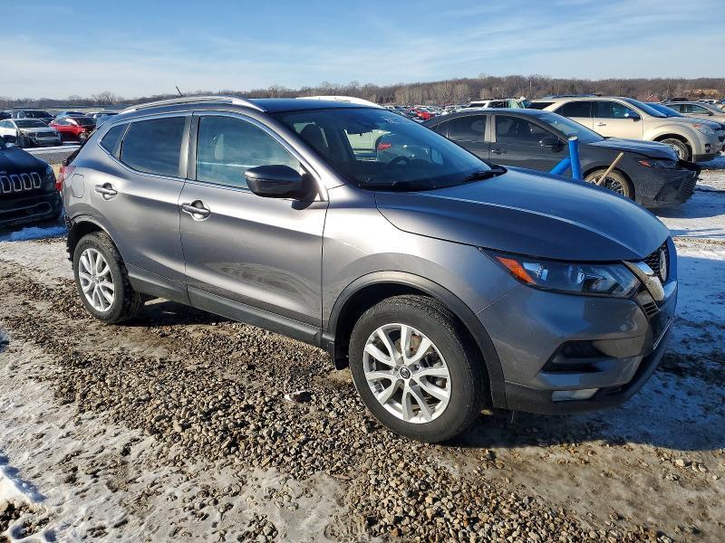 2020 Niss Rogue Sport sv