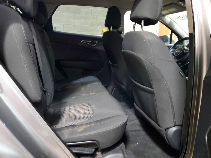 2023 KIA Sportage lx