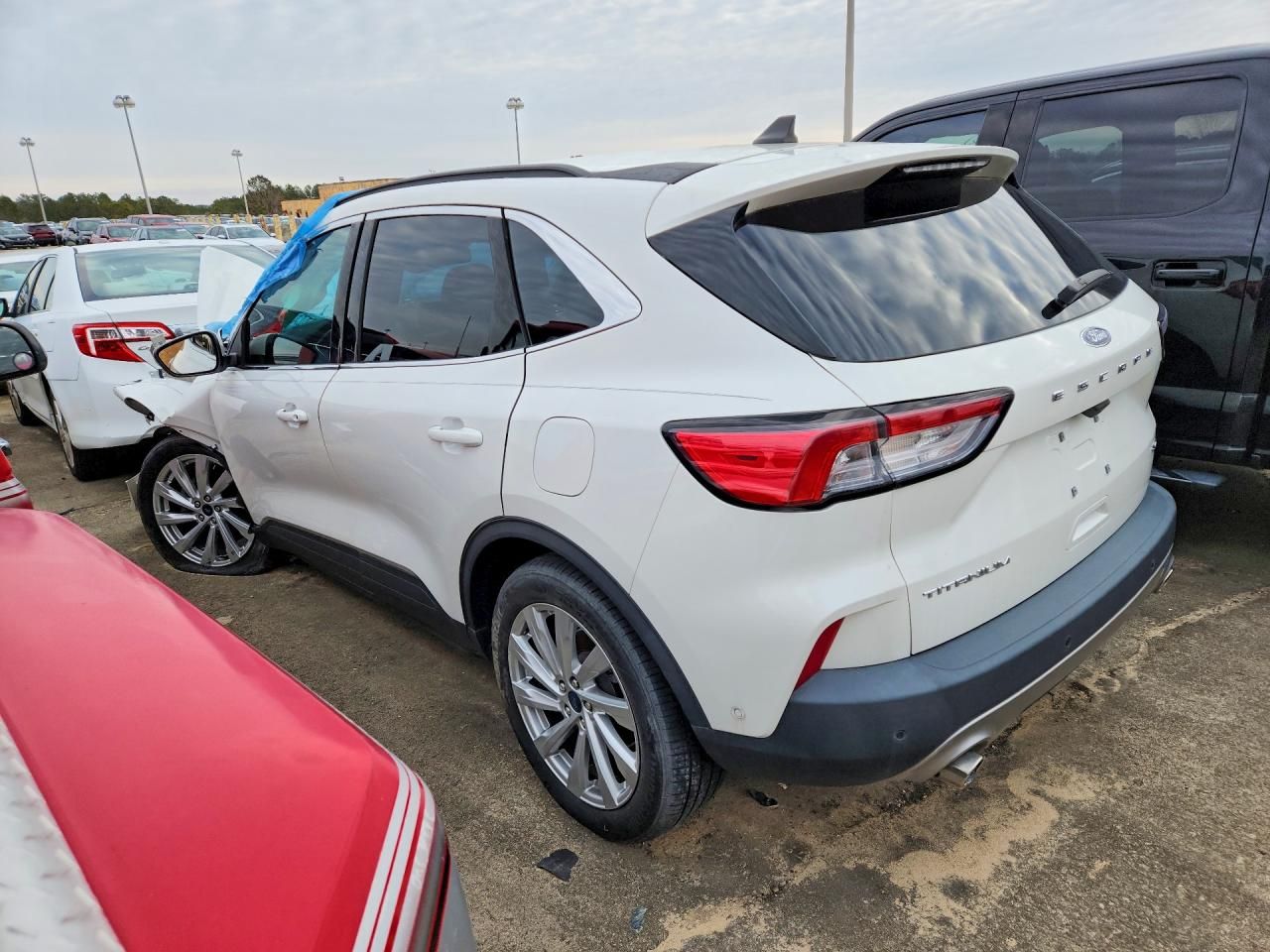 2022 Ford Escape Titanium