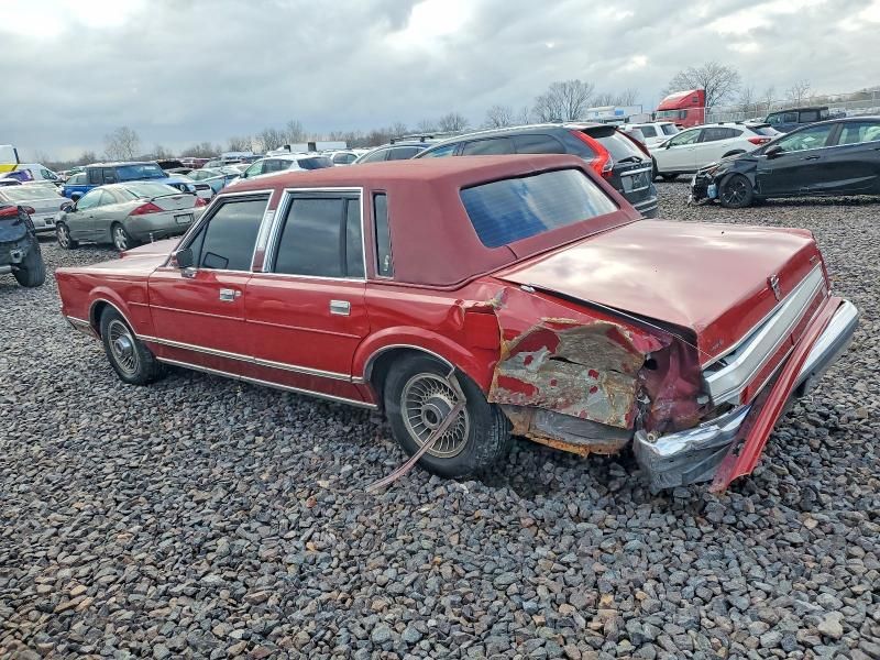 1989 Lincoln Town car