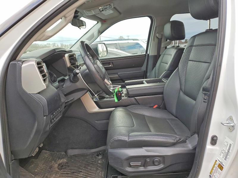 2023 Toyota Tundra Crewmax sr