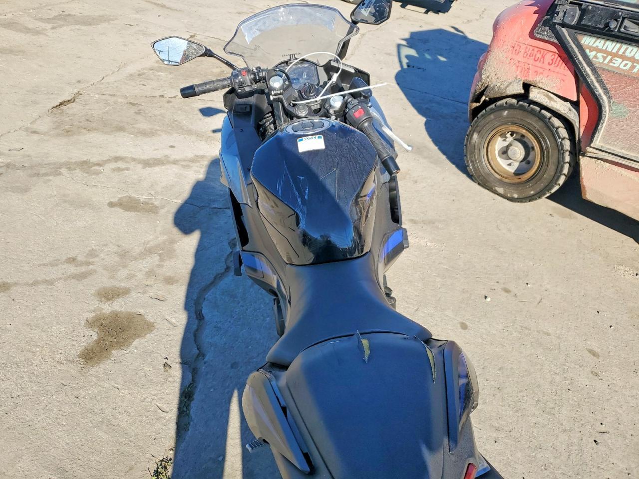 2025 Kawasaki EX500 A