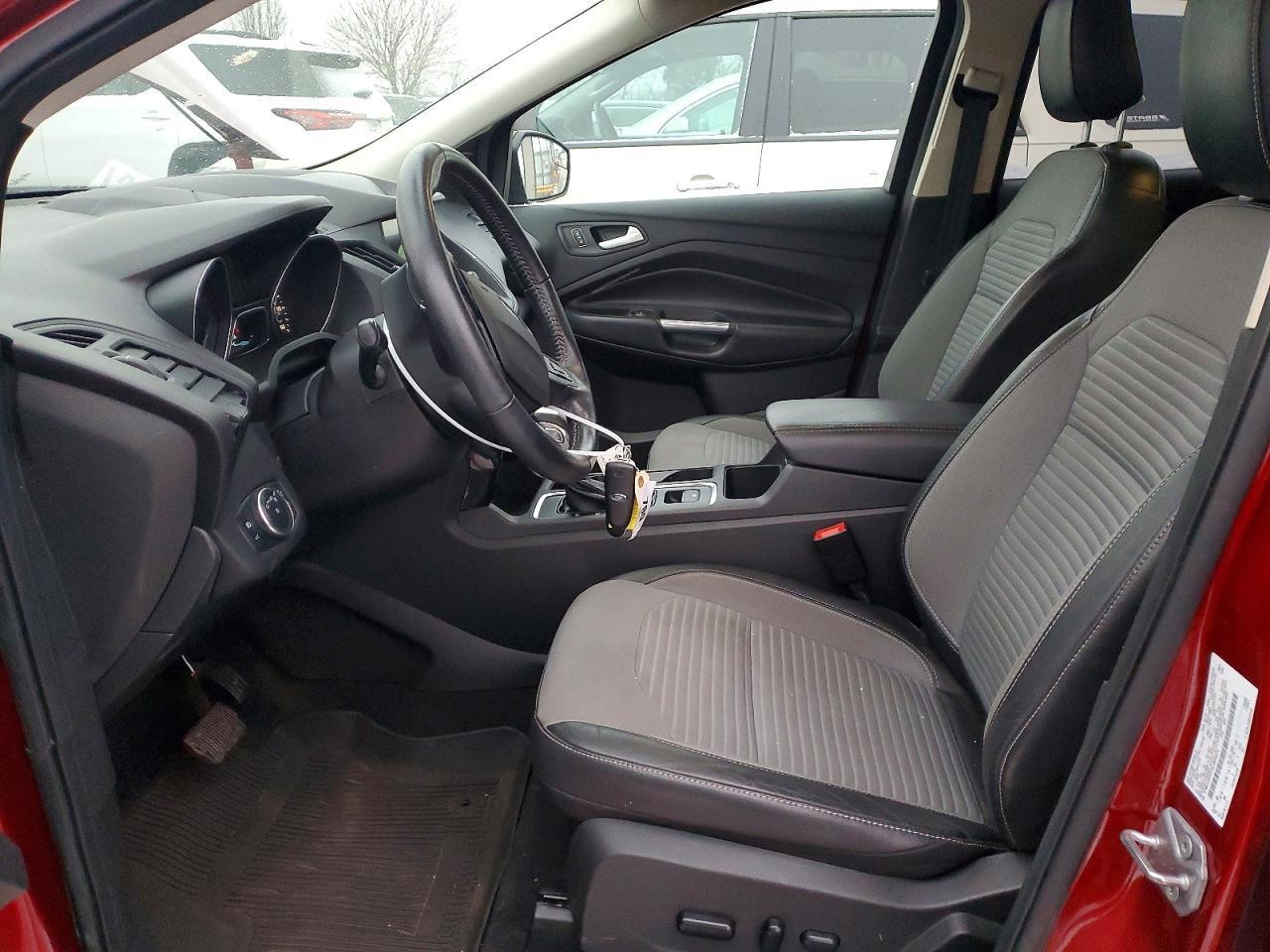 2019 Ford Escape se