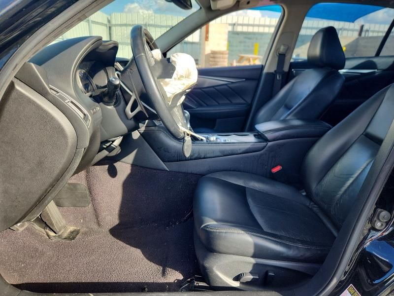 2017 Infiniti Q50 Premium