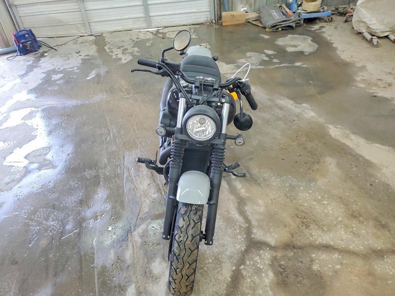 2024 Honda VT750 C2B