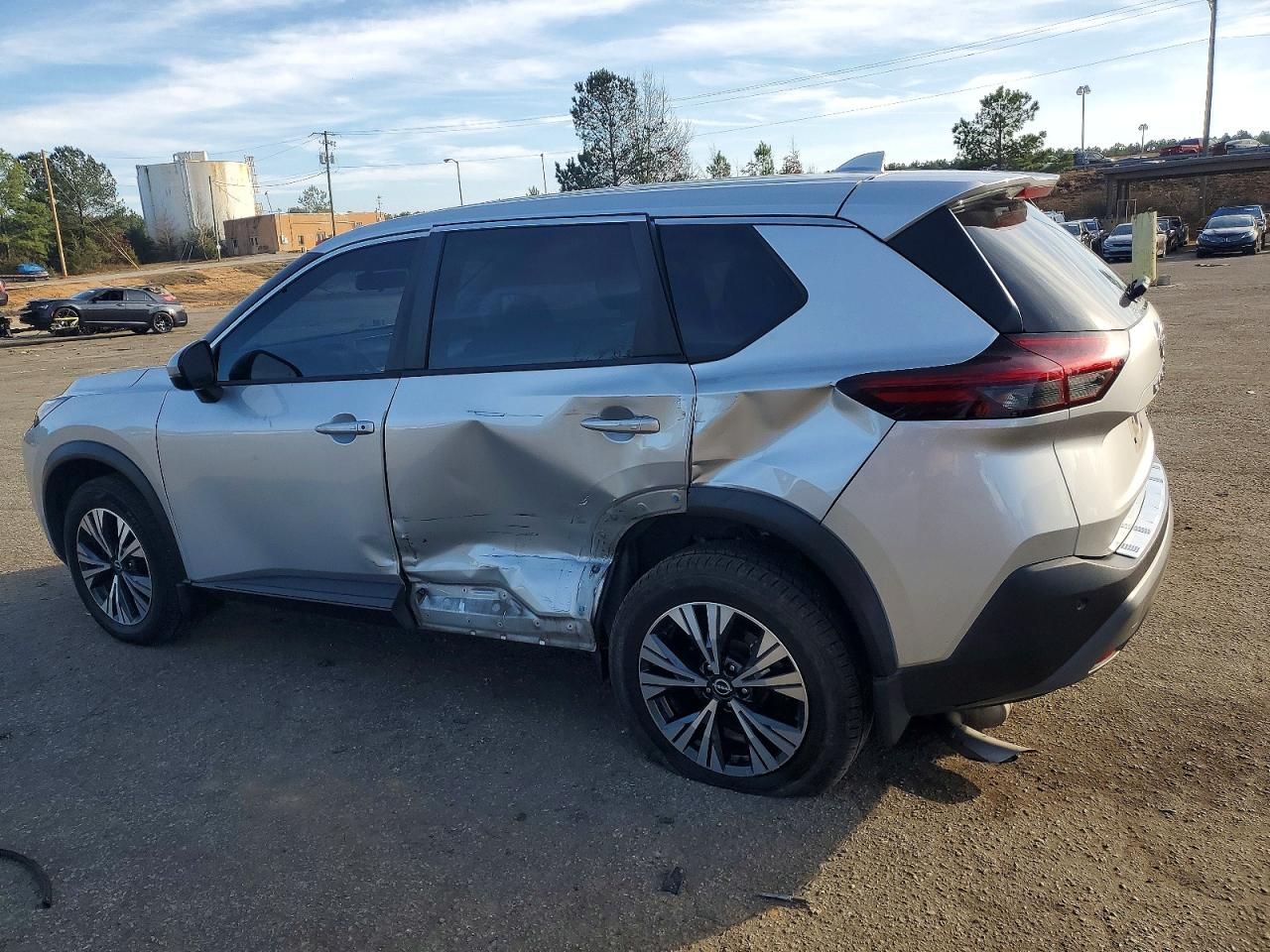 2023 Nissan Rogue sv