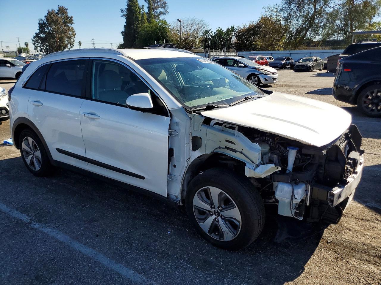 2018 KIA Niro lx