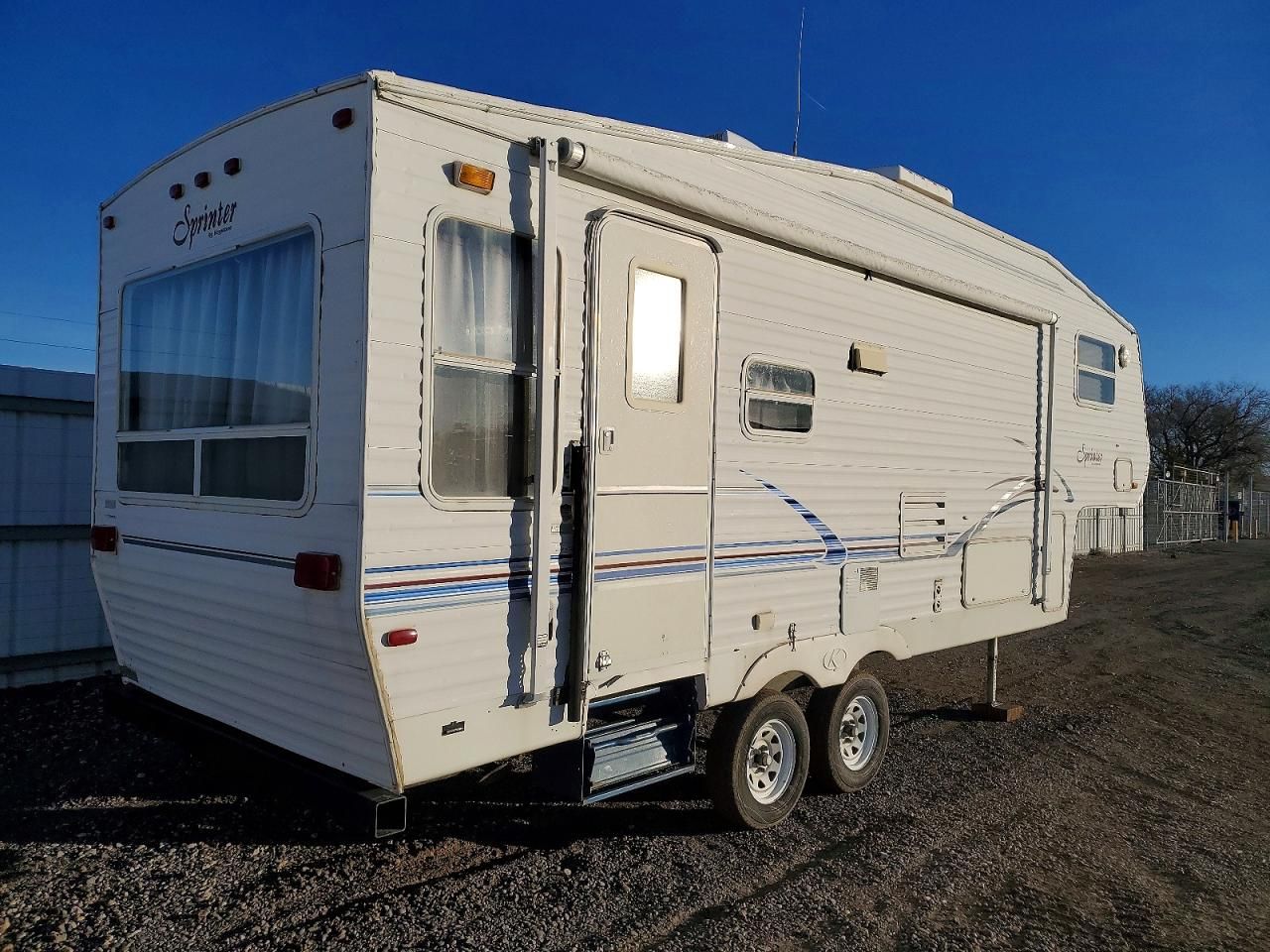 2002 Keystone 2002 Dutchman Sprinter