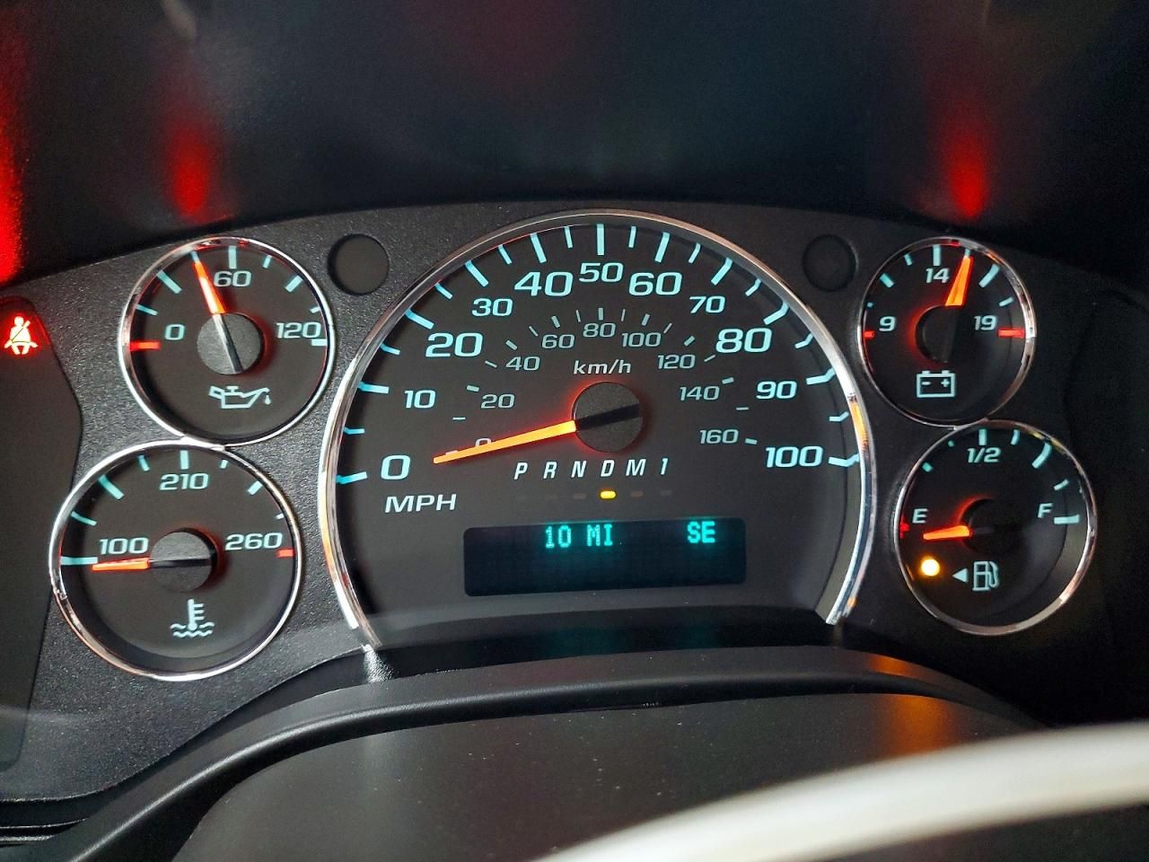 2025 Chevrolet Express G2500 Utility / Service Van