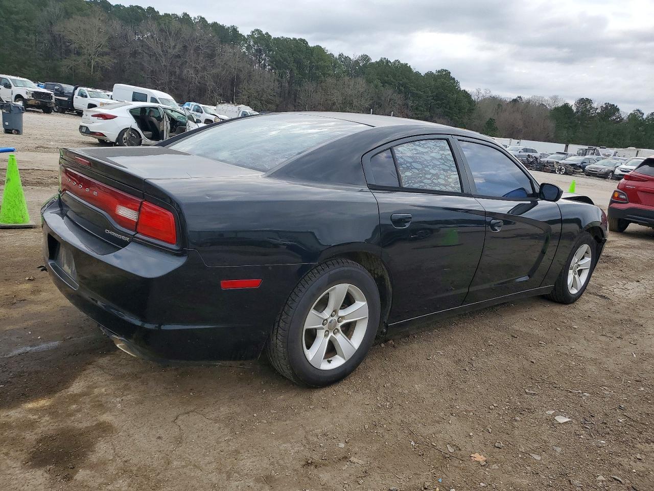 2013 Dodge Charger se