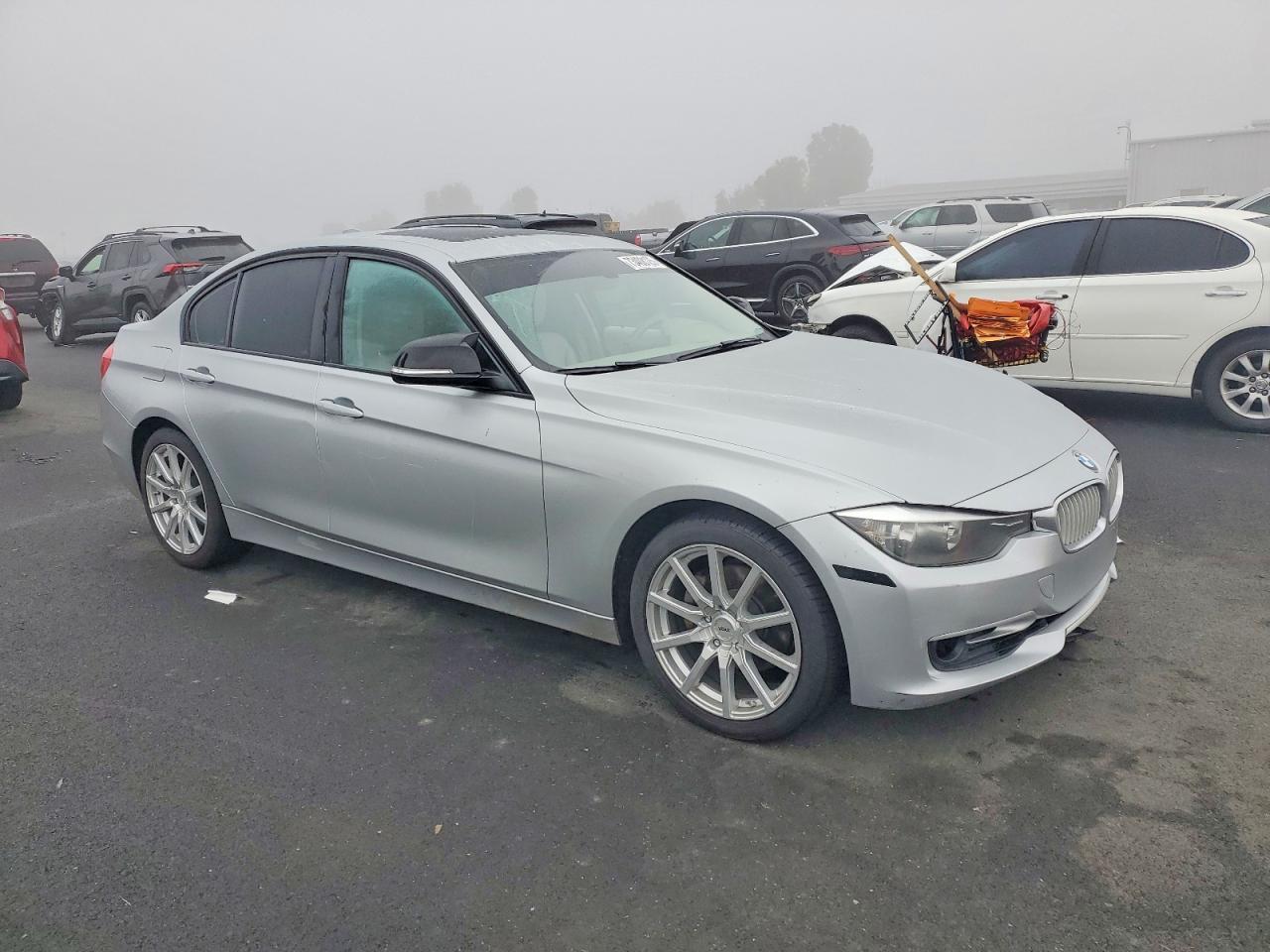 2013 BMW 328 i