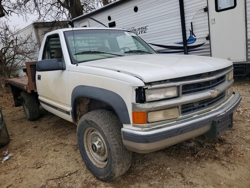1998 Chevrolet GMT 400 Flatbed Truck
