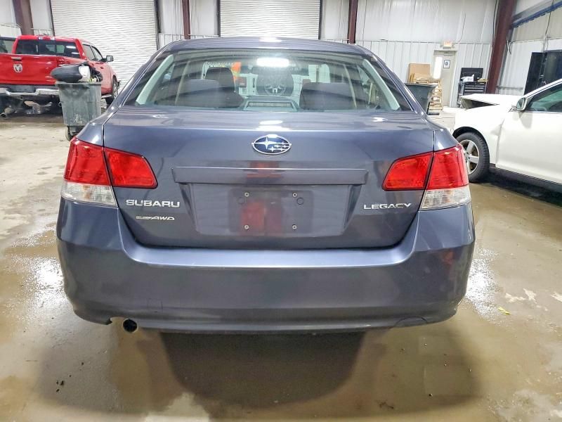2014 Subaru Legacy 2.5i