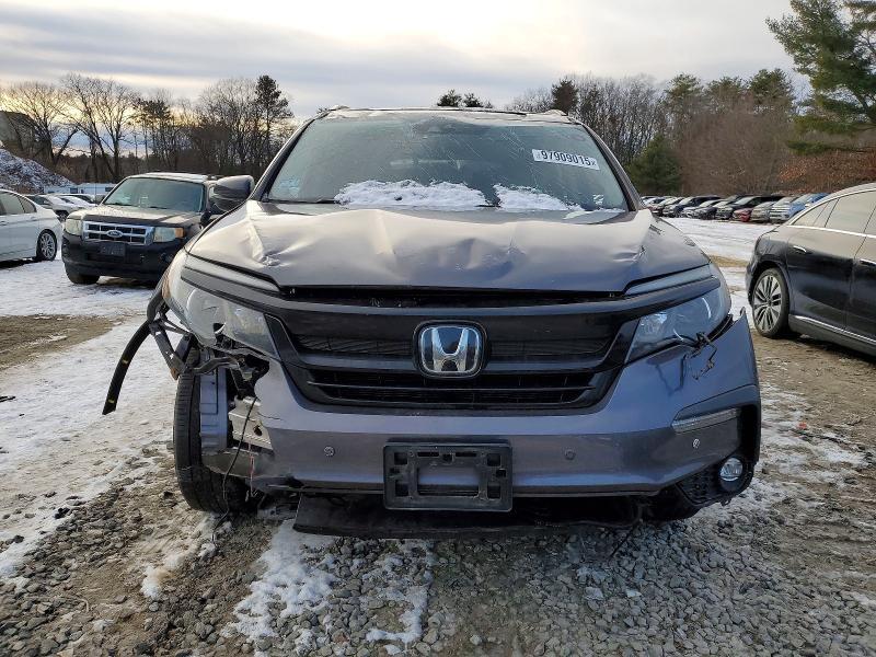 2021 Honda Pilot se