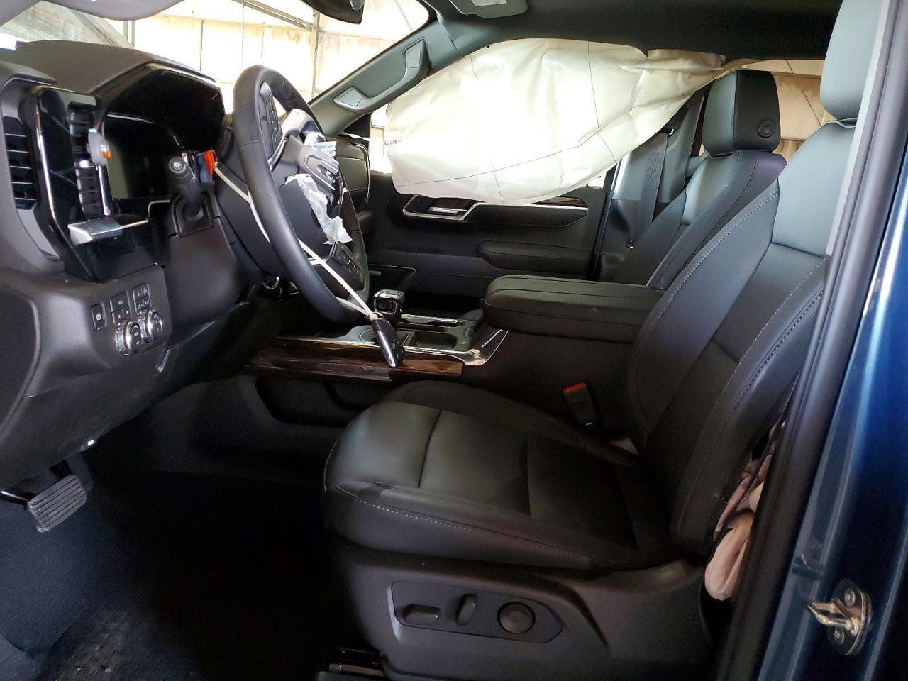 2026 GMC Sierra K1500 Elevation