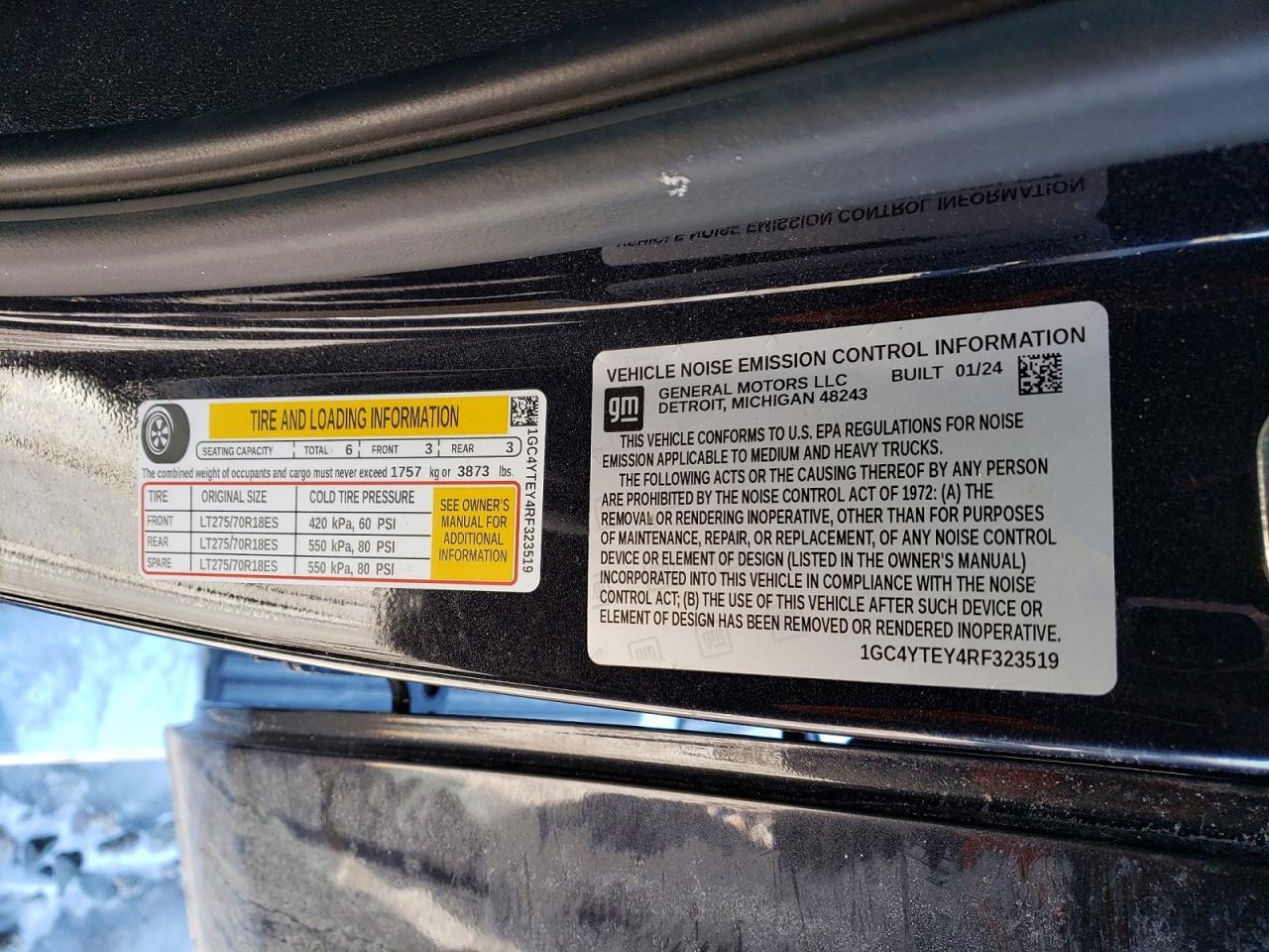 2024 Chevrolet Silverado K3500 LT