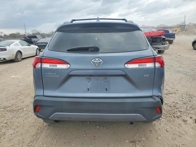 2022 Toyota Corolla Cross le