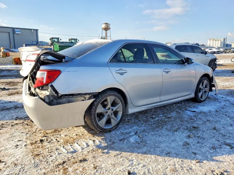 2013 Toyota Camry se