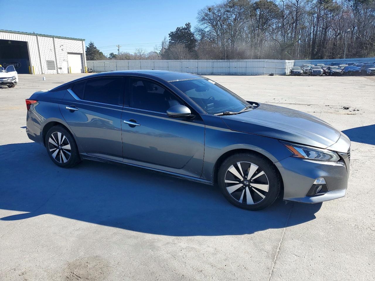 2019 Nissan Altima sl