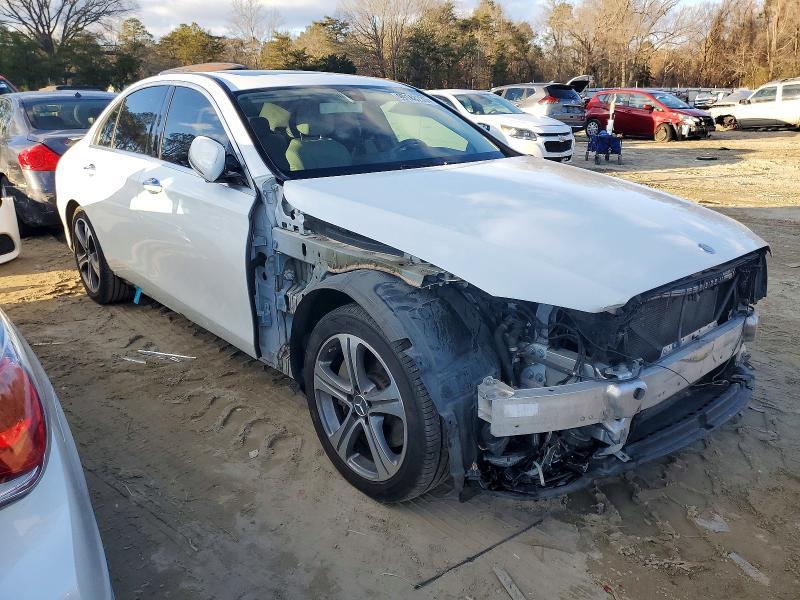 2017 Mercedes-Benz E 300 4matic