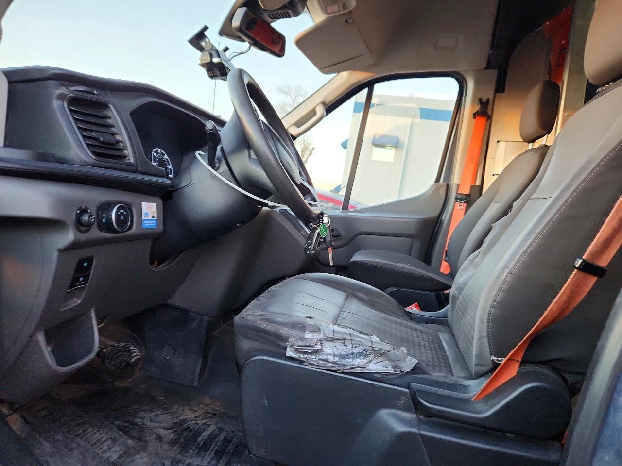 2021 Ford Transit 250 Delivery Van