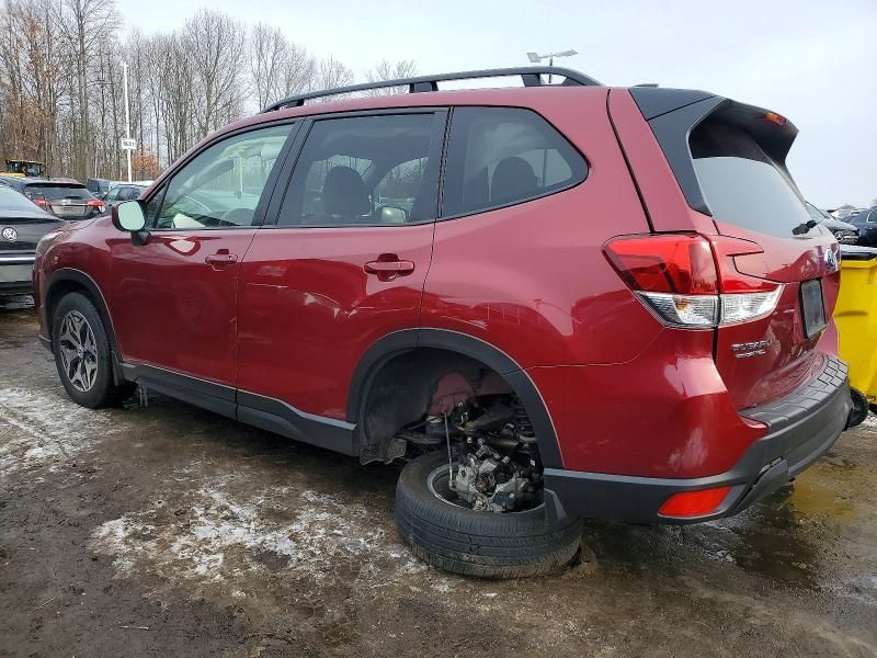2024 Subaru Forester Premium
