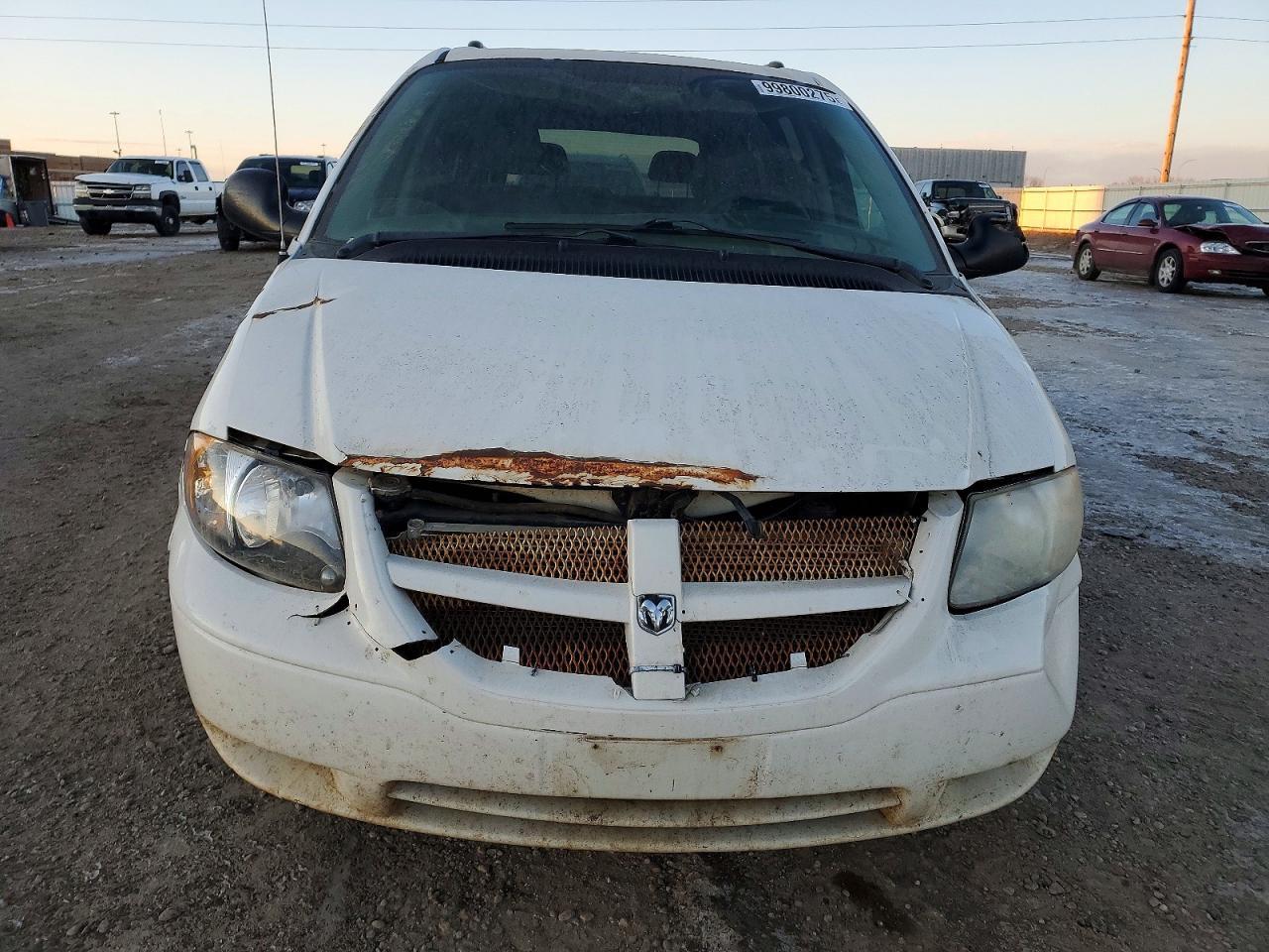 2005 Dodge Grand Caravan se