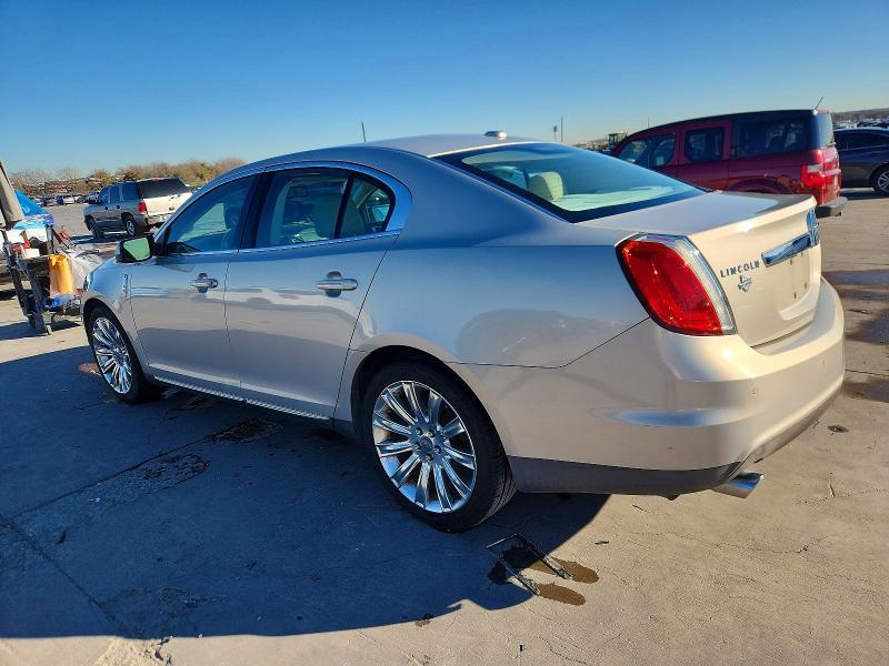 2009 Lincoln Townhouse MKS