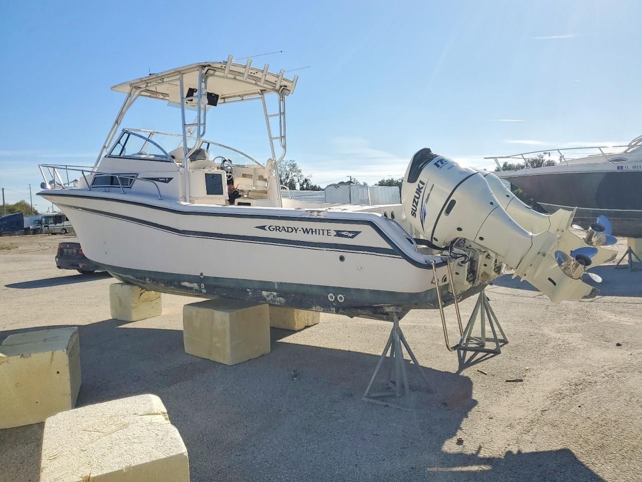 1995 Grady White Boat