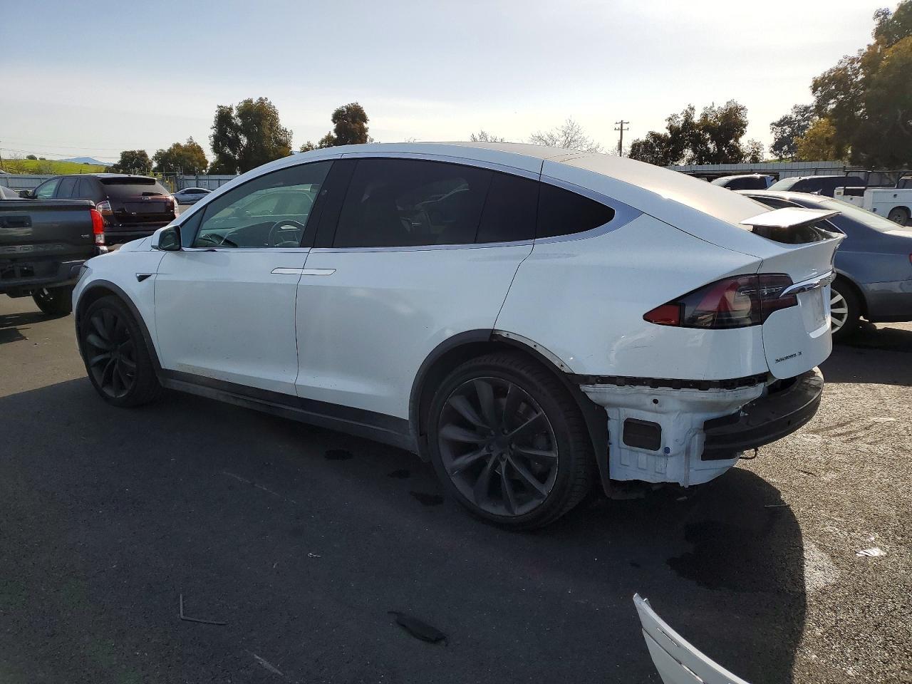 2017 Tesla Model x