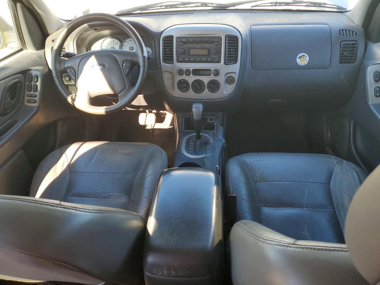 2005 Ford Escape xlt