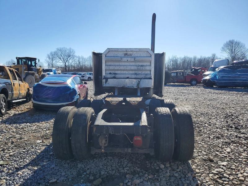2013 Mack CXU600 Semi Truck