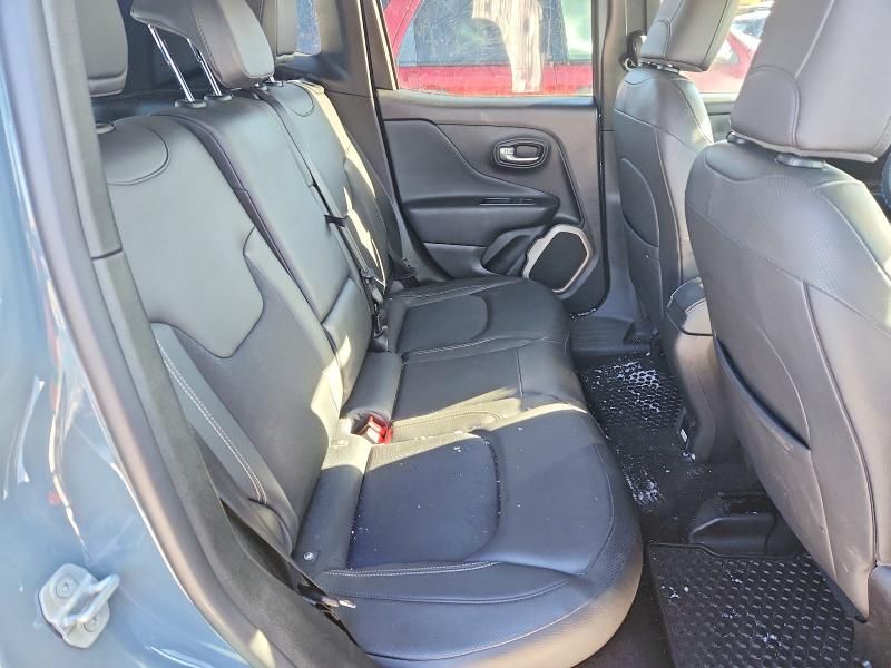 2017 Jeep Renegade Trailhawk