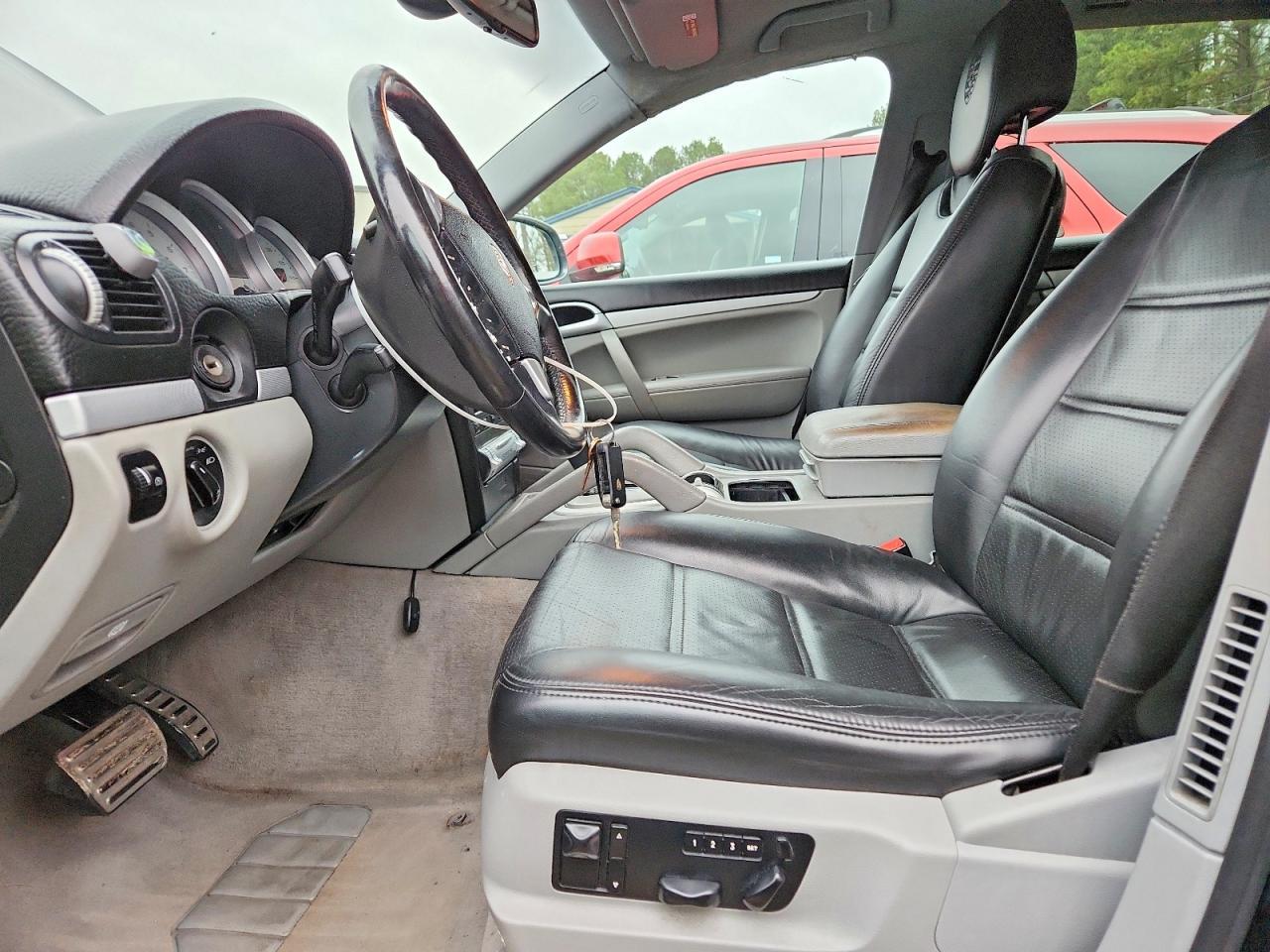 2006 Porsche Cayenne s