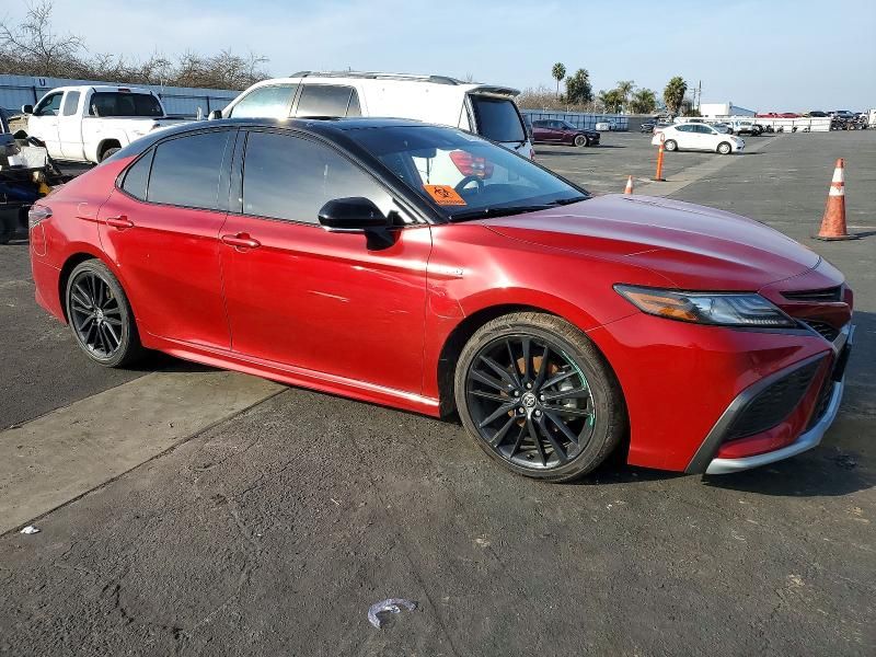 2021 Toyota Camry xse